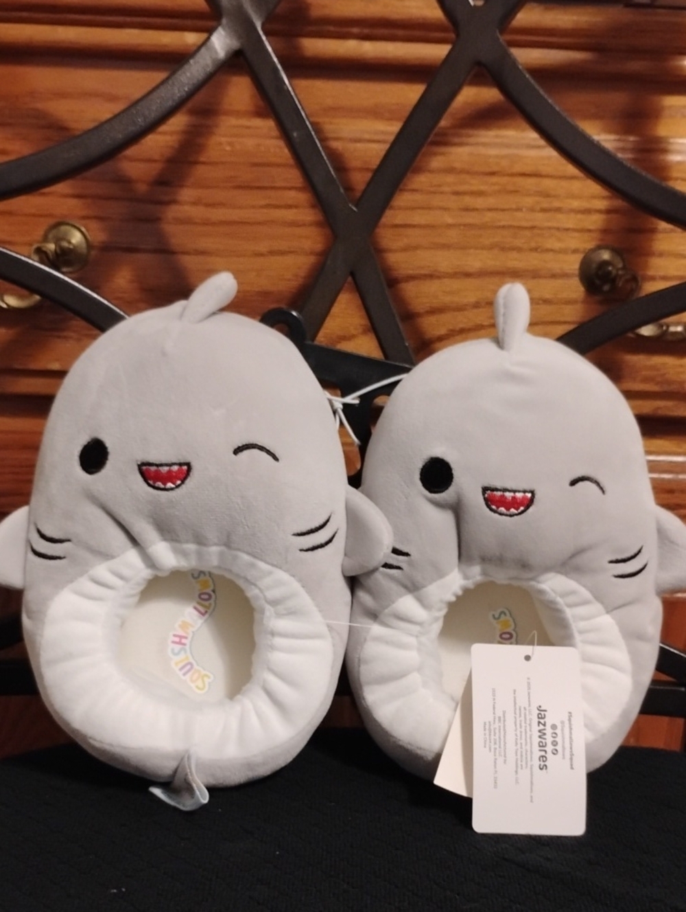 🦈 Squishmallows Gordon the Shark Plush Slippers NWT Size 11/12 & 13/1